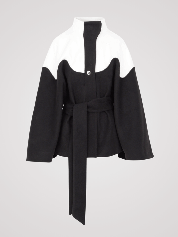 Cape mit Bindegürtel