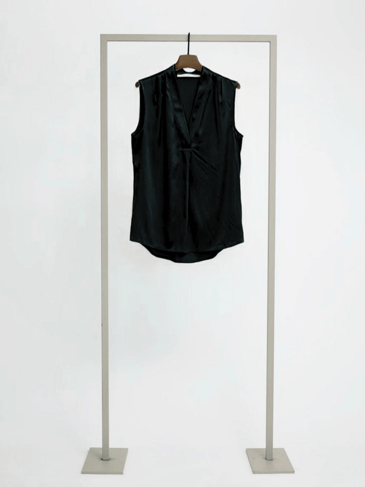 black blouse top