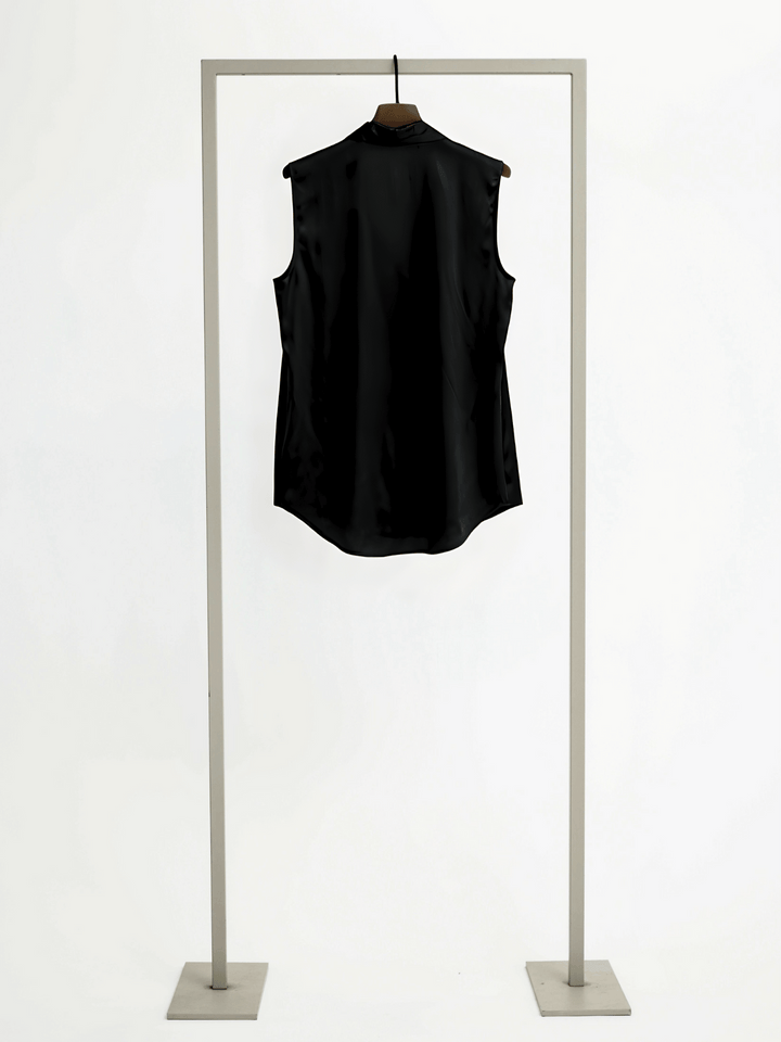 black blouse top