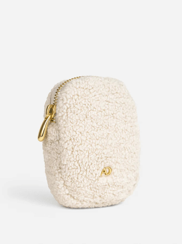 zip pocket