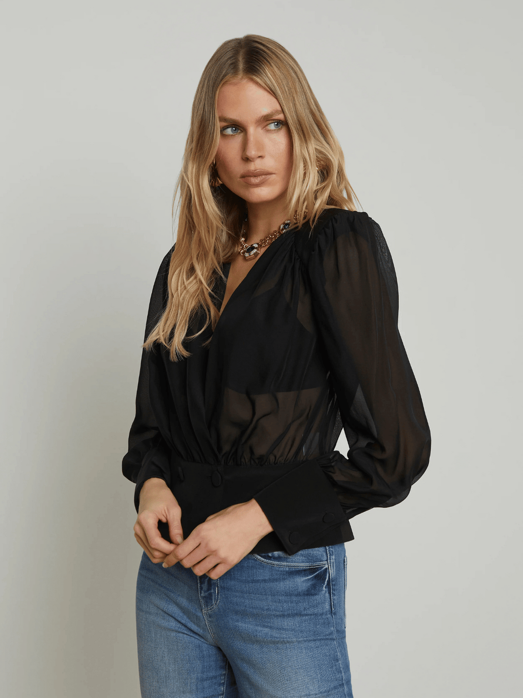 Yan Blouse