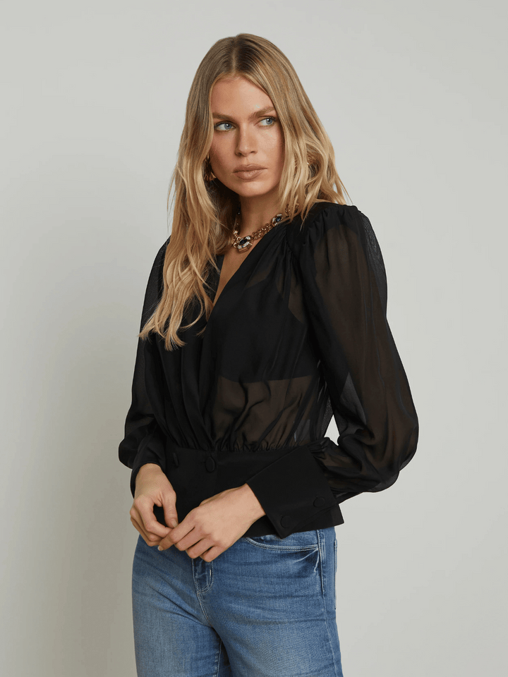 Yan Blouse