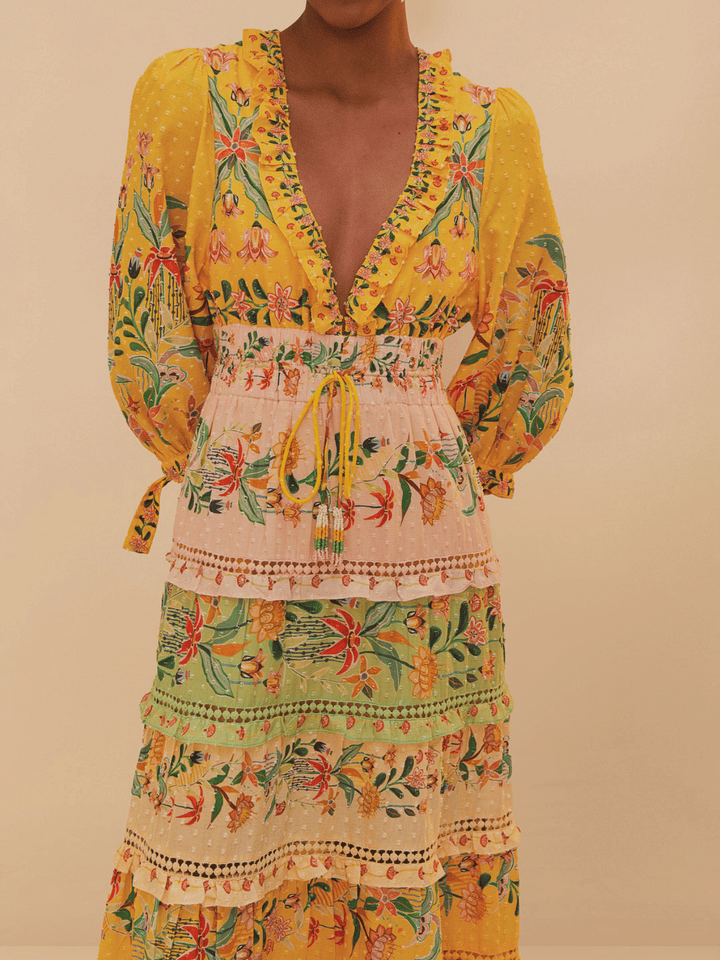 Langärmeliges Maxikleid mit Blumen