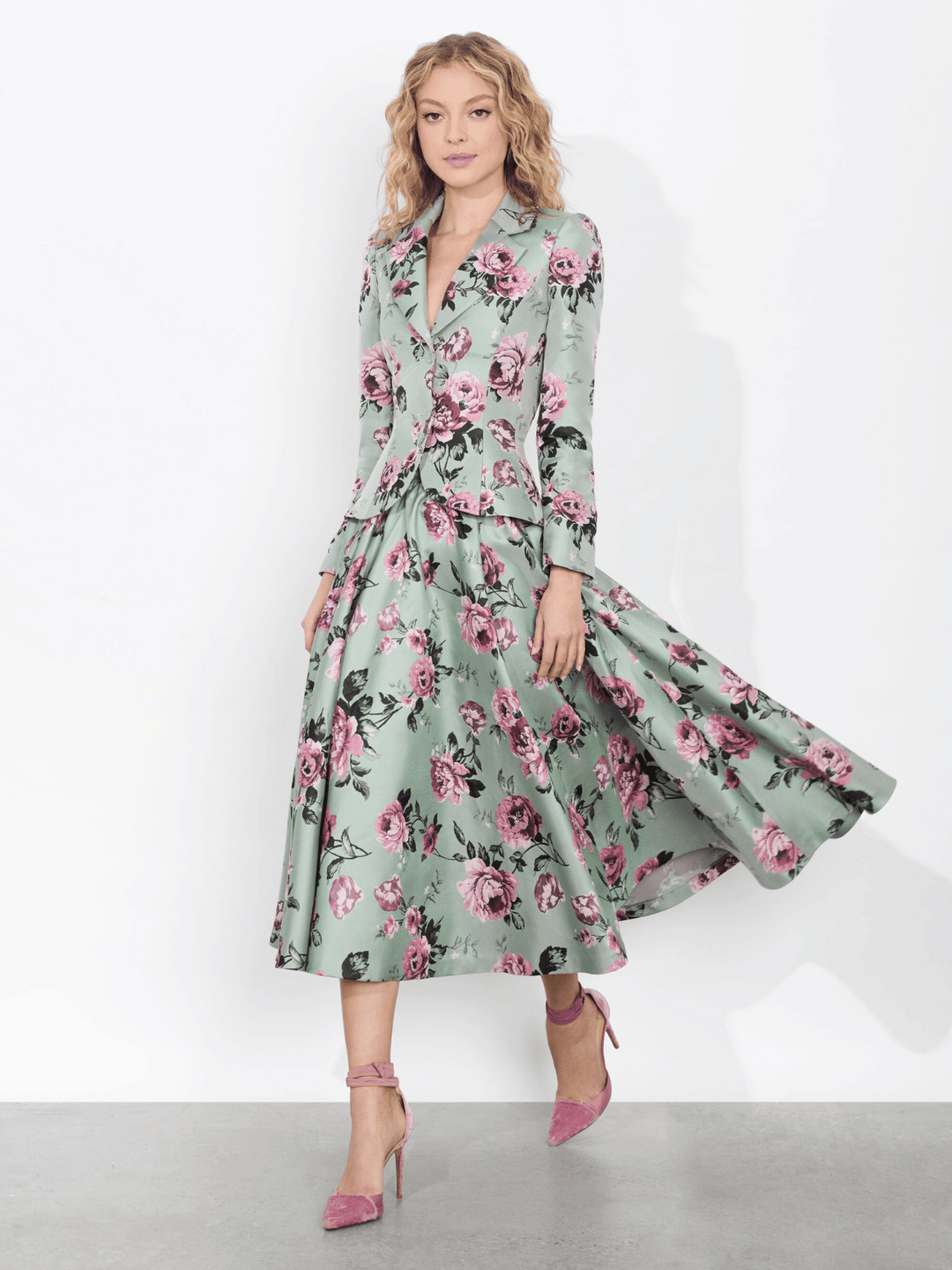 Iana Blazer