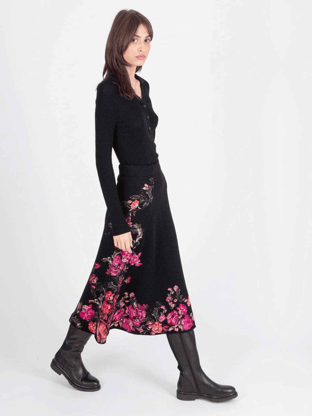 Rock mit floralem Muster
