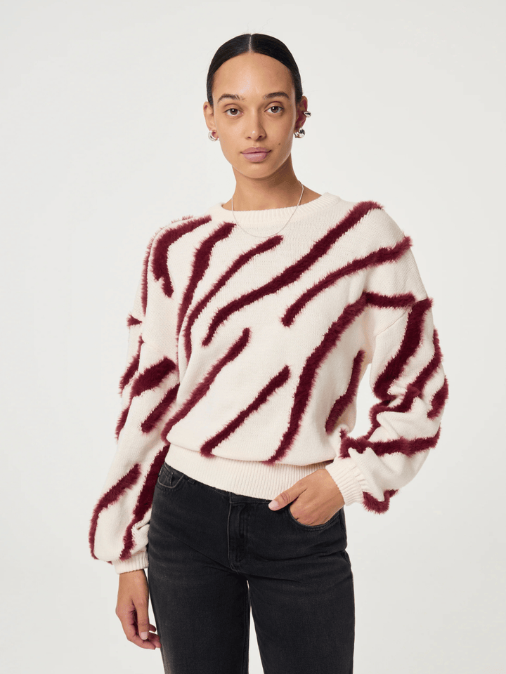 Zebra Pullover Cosy White