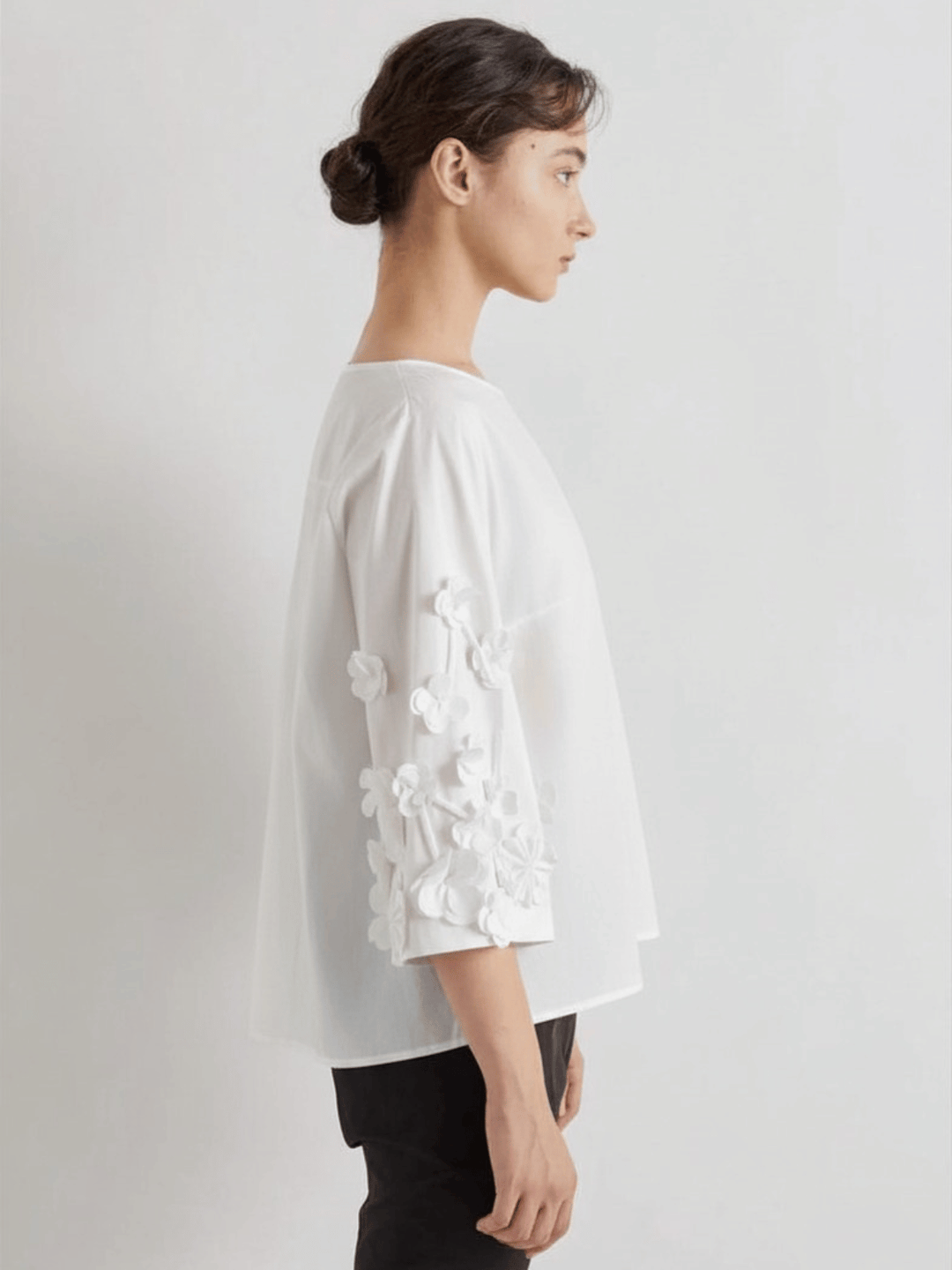 Bluse Blumenapplikationen Off White