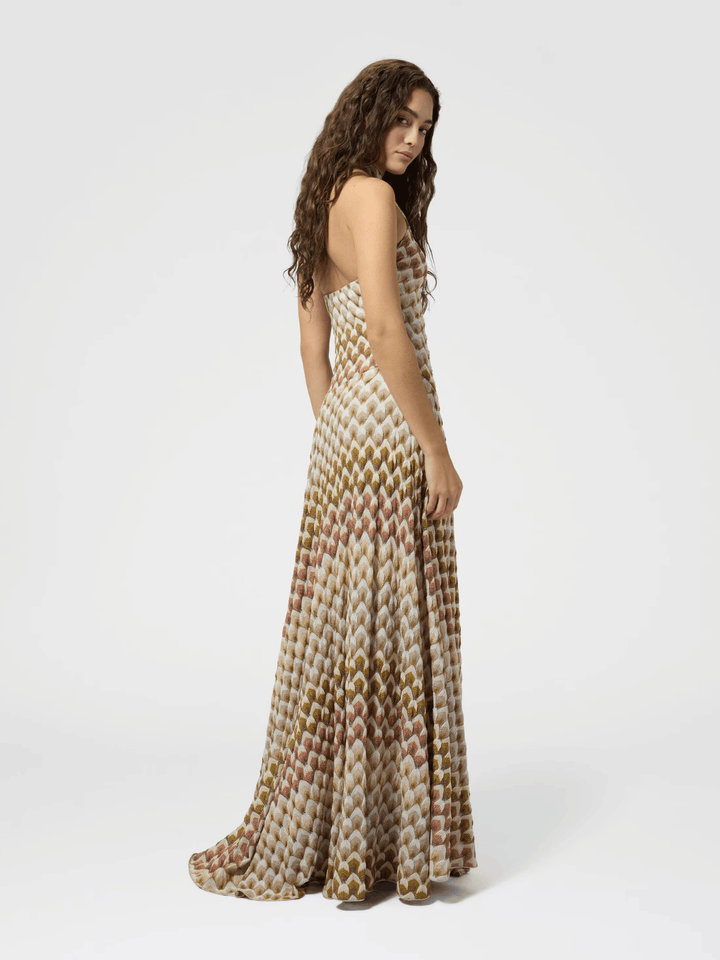 Neckholder-Abendkleid