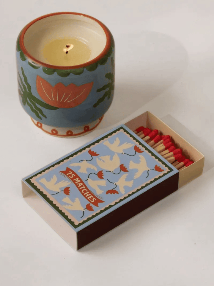 A Dopo Boxed Matches Flower (75 Pcs)