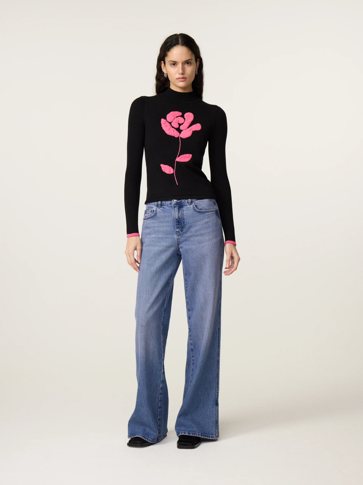Courtney Rose Pullover