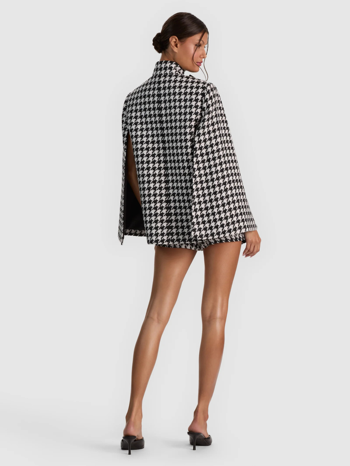 PHILIPPA BOW FT CROPPED CAPE
