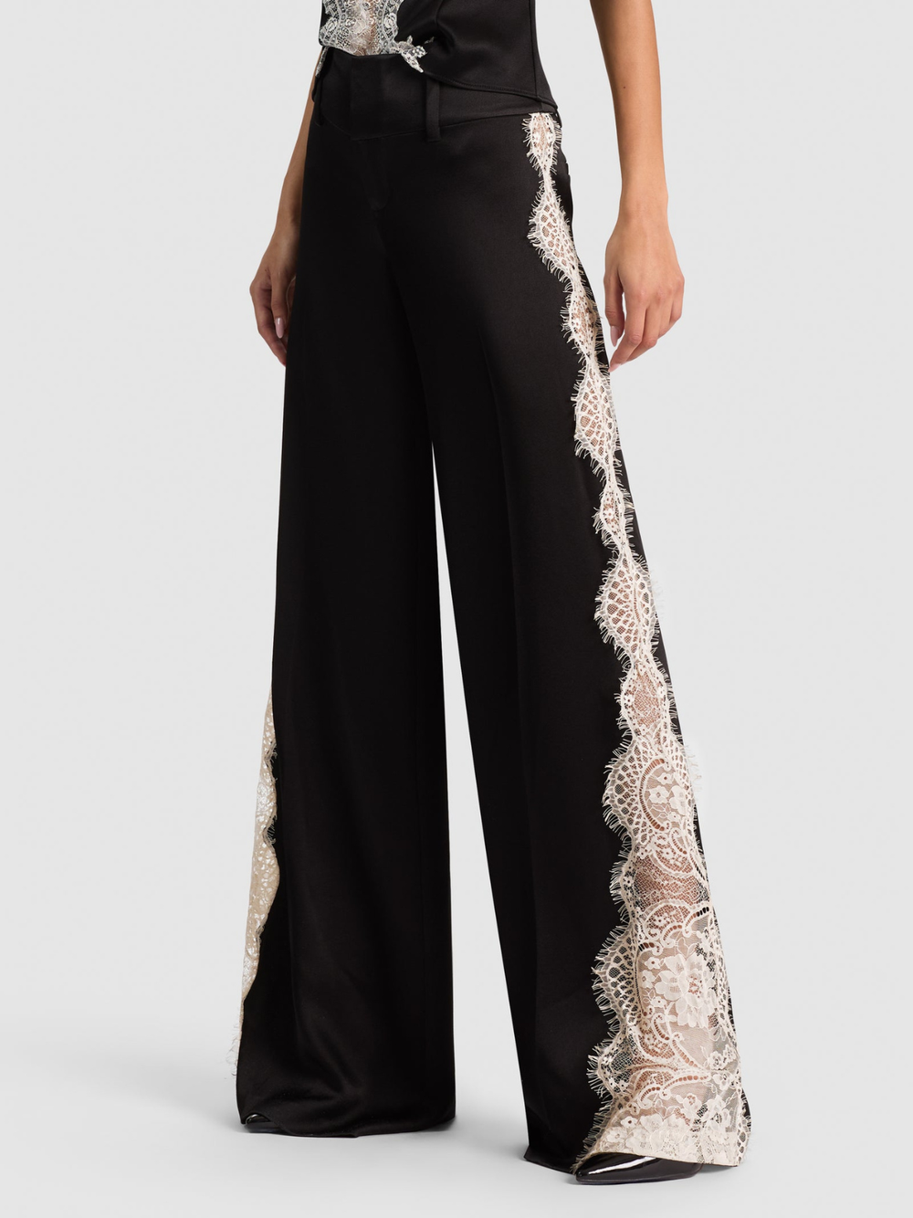 OLIVIA LR WIDE LEG PANT W CUTAWAY LACE GODET