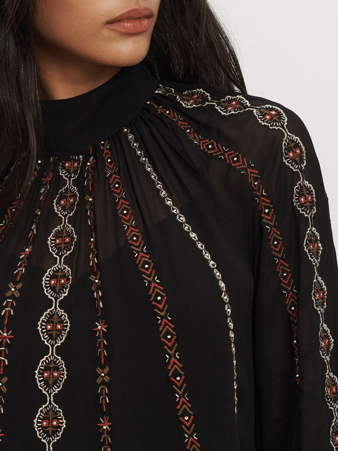 TAIRIS BLOUSE