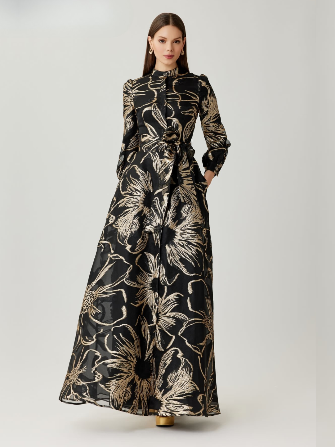 Abendkleid Stehkragen