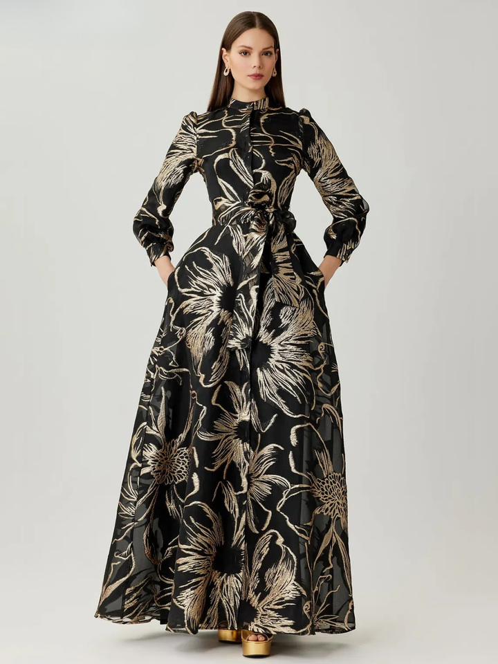 Abendkleid Stehkragen