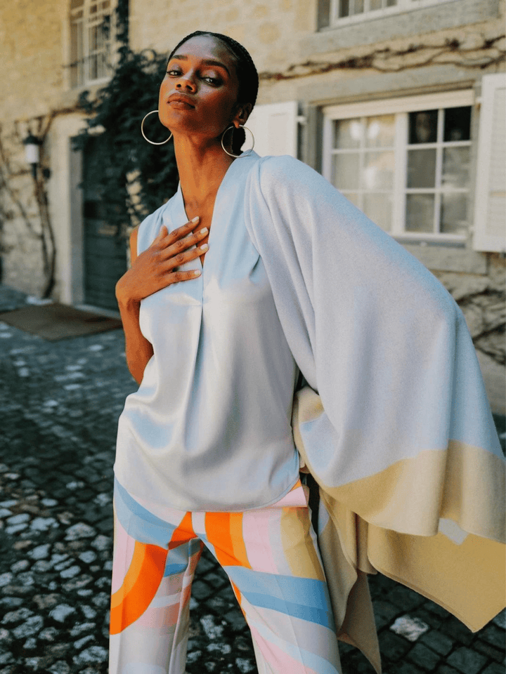 Poncho Colorblock Blau-Beige