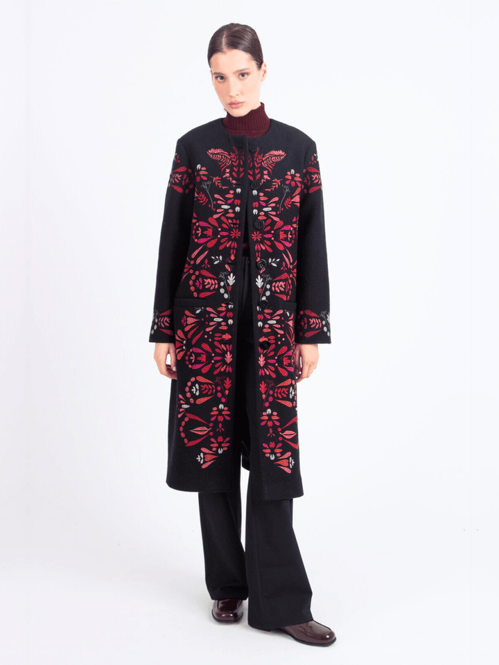 Mantel mit Stickerei