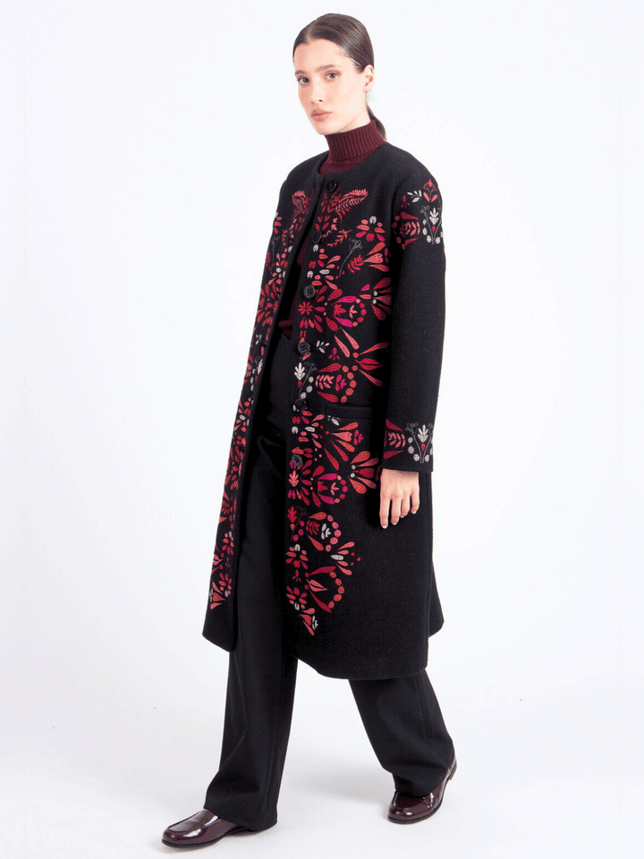 Mantel mit Stickerei