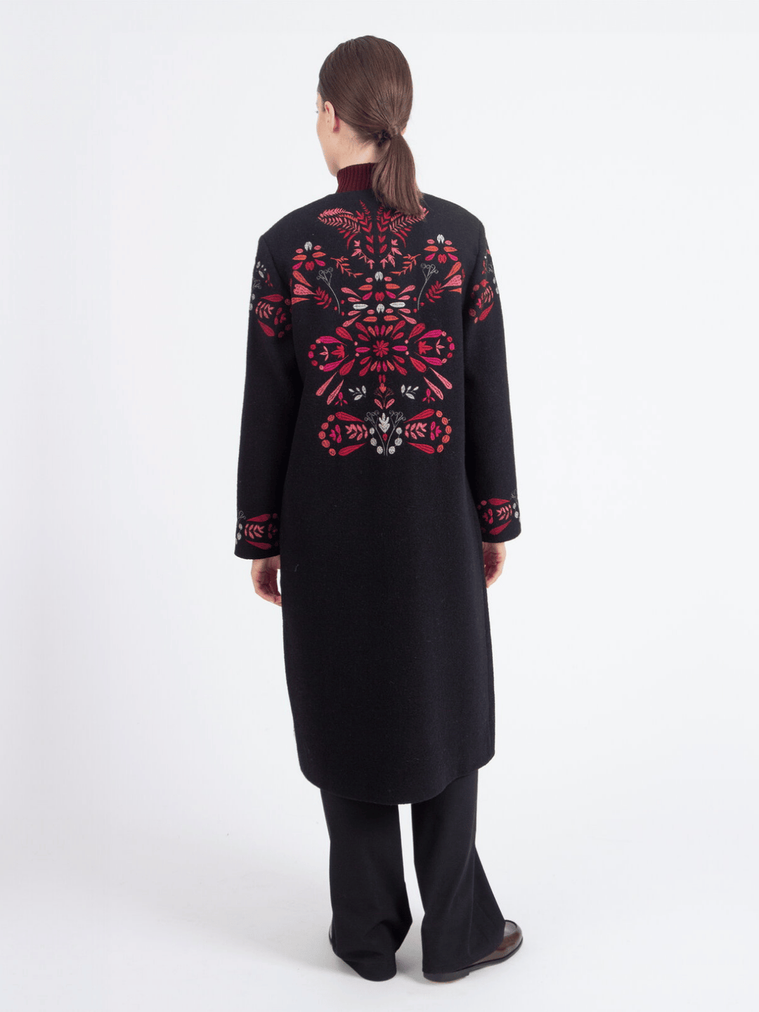 Mantel mit Stickerei