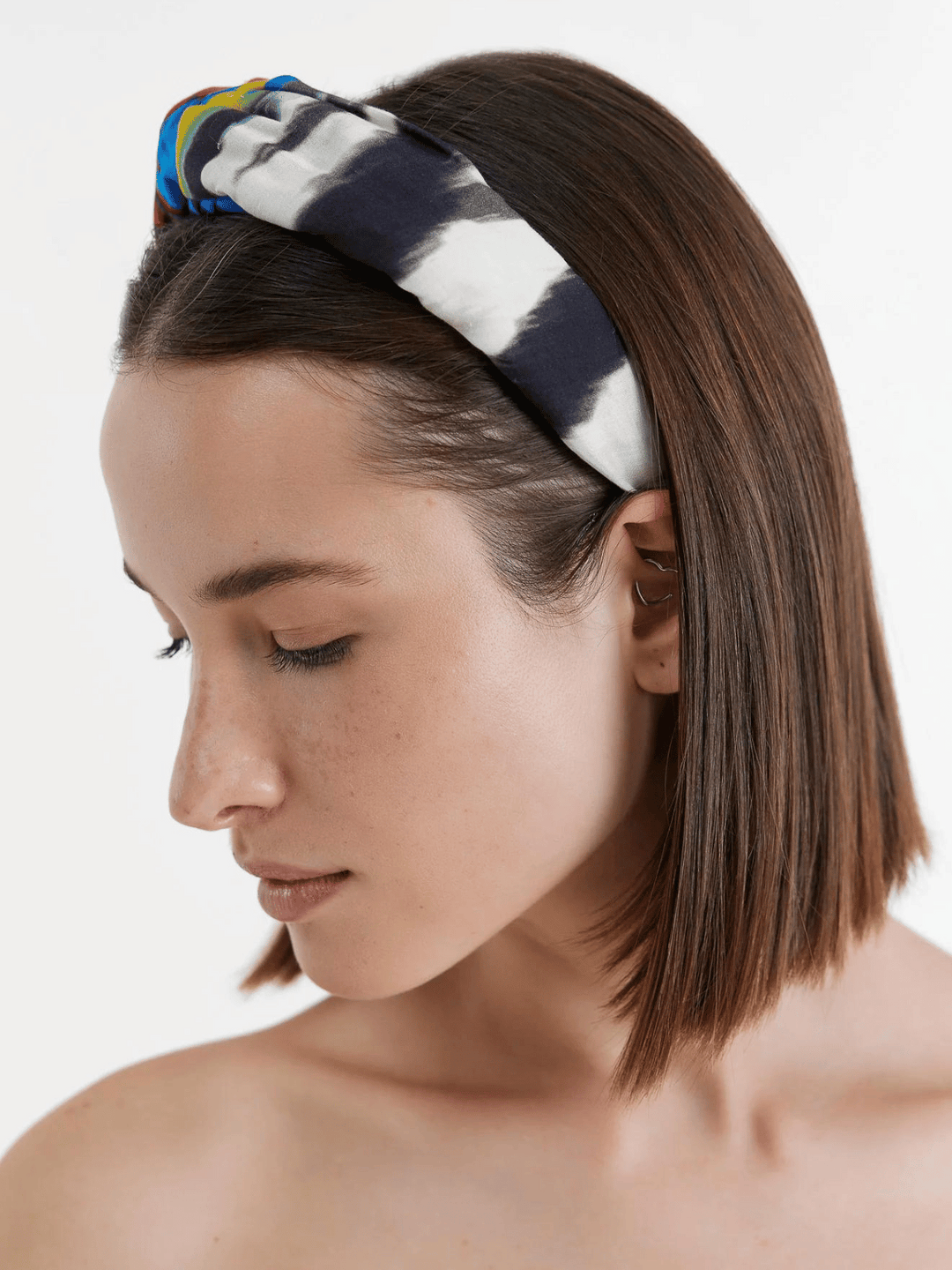HAIRBAND WITH KNOT