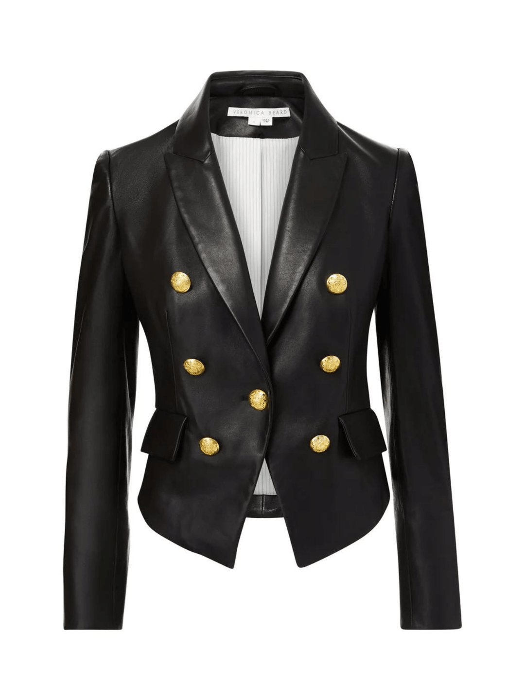 Eine luxuriöse schwarze Lederjacke von Veronica Beard, gekennzeichnet durch markante, gepolsterte Schultern, eine kurze Silhouette und das Markenzeichen der Marke: glänzende Metallwappenknöpfe.